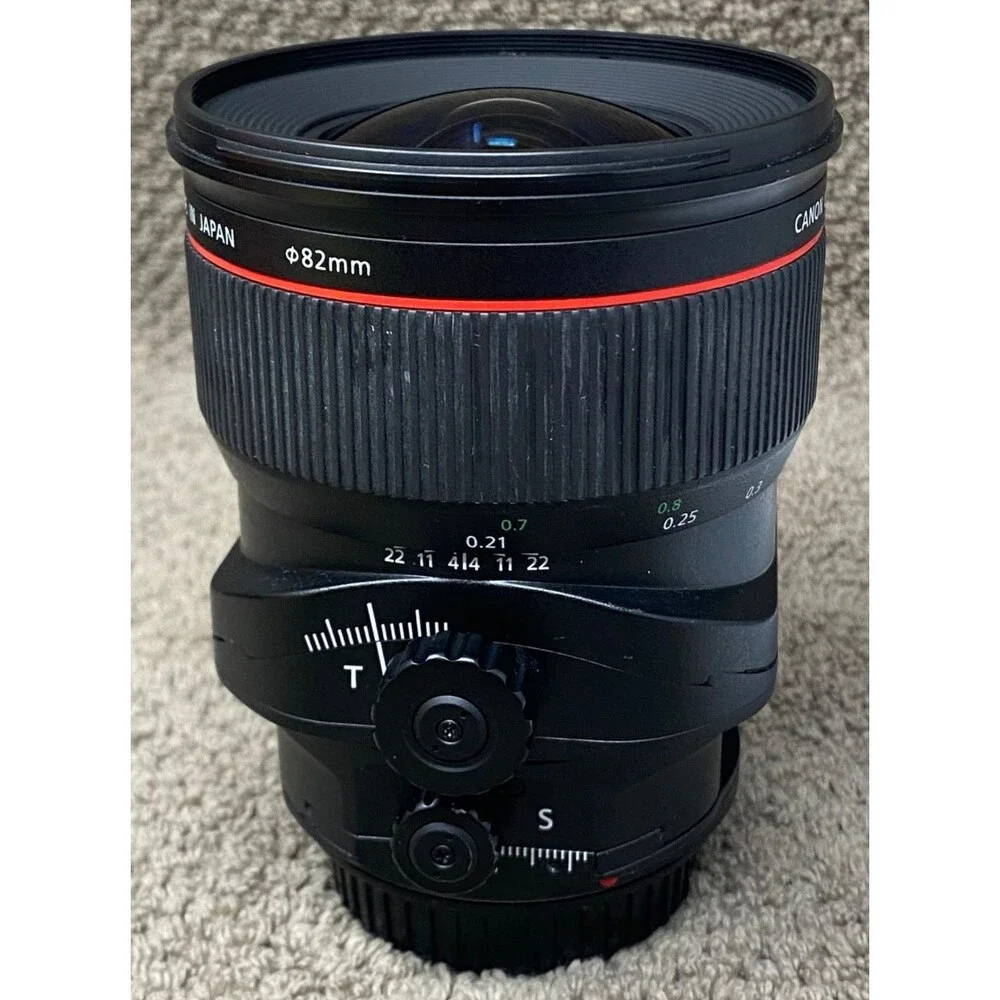 Canon TS-E 24mm f3.5 L II Tilt Shift EF Lens w/new EW-88B Hood, caps, complete!
